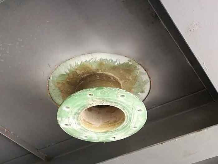 塔底出水法兰口的无缝对接